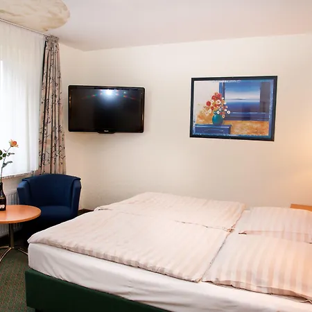 Hotel - Zum Gruenen Jaeger Gremersdorf