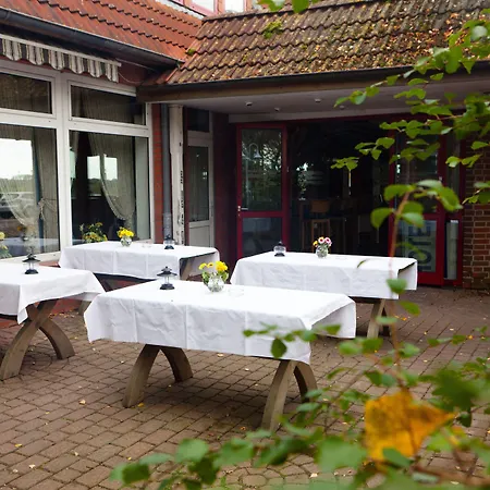 Hotel - Zum Gruenen Jaeger Gremersdorf