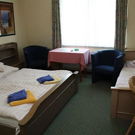 Gremersdorf - Zum Grunen Jager 3*