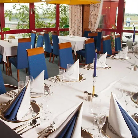 - Zum Gruenen Jaeger Hotel