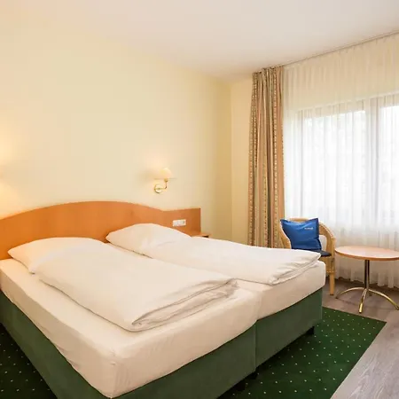 Gremersdorf - Zum Grunen Jager Hotell