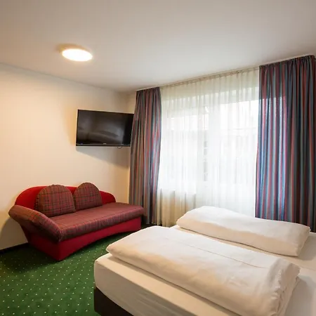 Gremersdorf - Zum Grunen Jager 3*