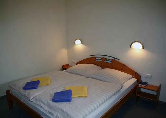 - Zum Gruenen Jaeger Hotel