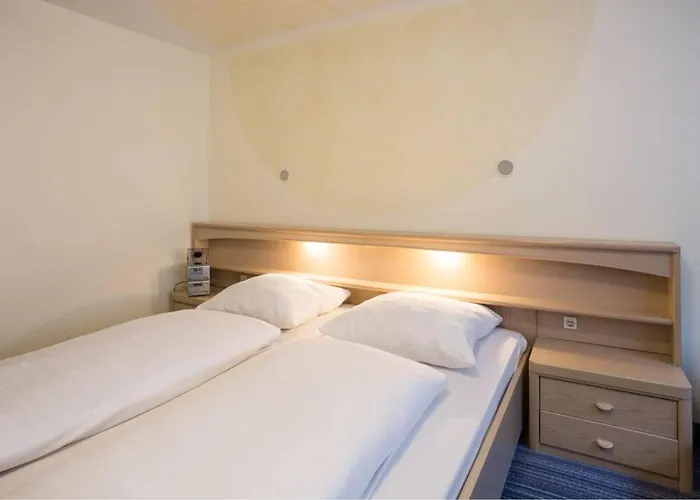 Hotel - Zum Gruenen Jaeger Gremersdorf