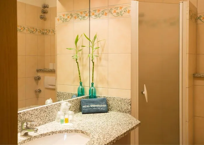 - Zum Gruenen Jaeger 3* Gremersdorf