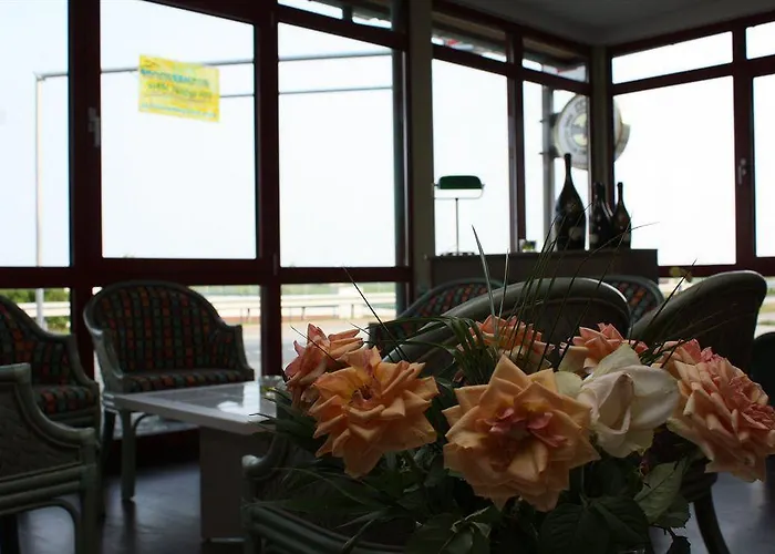 - Zum Gruenen Jaeger 3* Gremersdorf