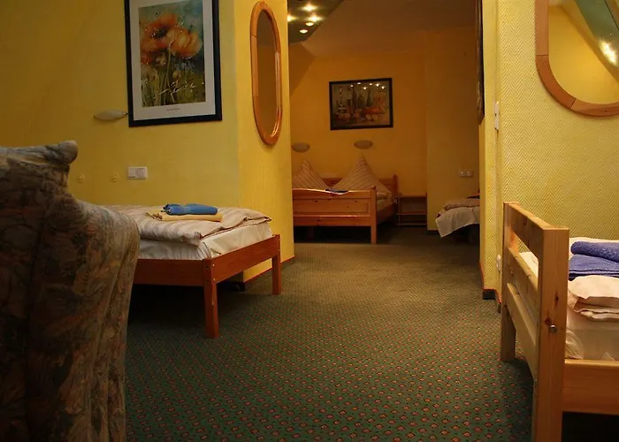 - Zum Gruenen Jaeger Hotel Gremersdorf