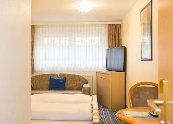 Hotel - Zum Gruenen Jaeger 3*