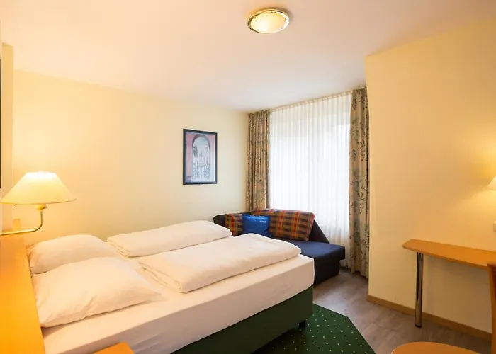 - Zum Gruenen Jaeger Gremersdorf