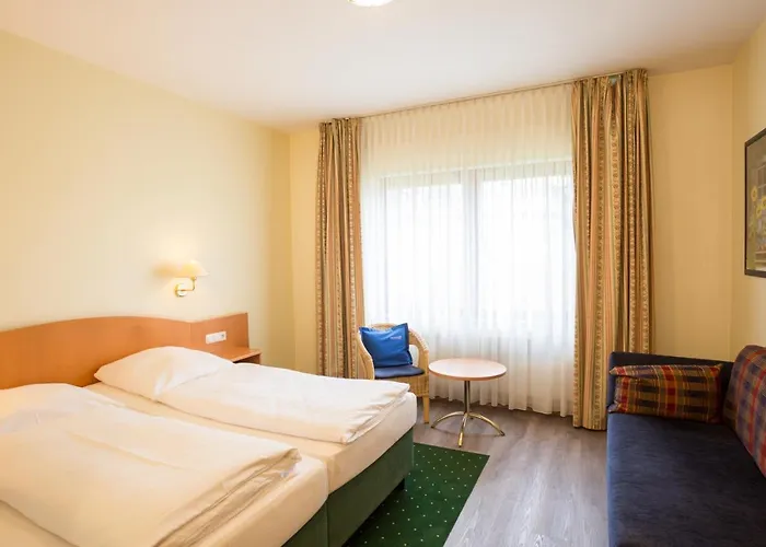 - Zum Gruenen Jaeger Hotel Gremersdorf